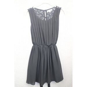 Umgee Black Sleeveless Lace Chiffon Pleated A-Line Dress-Medium-Goth-Witchy